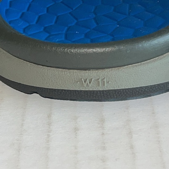 Chaco Blue And Gray Sandals - Picture 8 of 9